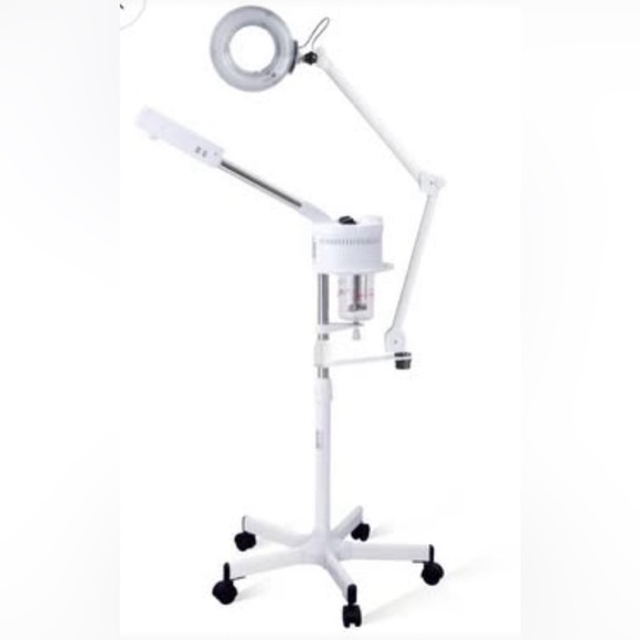 Other - Esthetician or spa 2 in 1 steamer with magnifying light on rollers white